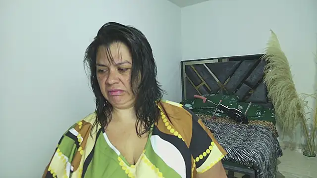 Martina Foxy01 online show from 05/10/26, 11:26