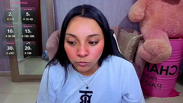lia harper t online show from 06/24/26, 02:54