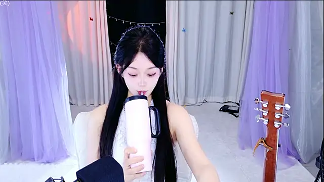 Wa-Nini online show from 05/28/26, 02:47