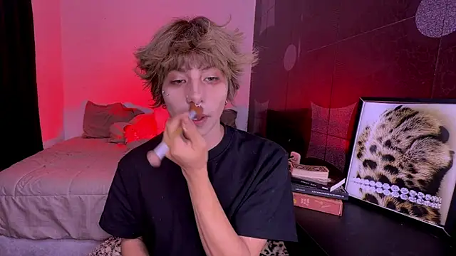 Aronn 44 online show from 05/20/26, 10:38