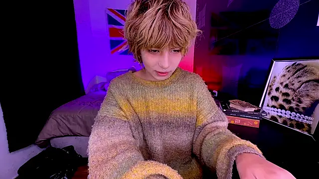 Aronn 44 online show from 07/19/26, 11:03