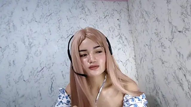 CarlettaAsselin online show from 05/04/26, 10:22