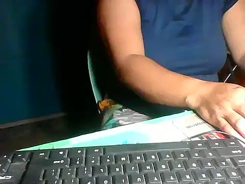 MommyKaye30 online show from 05/27/26, 07:11