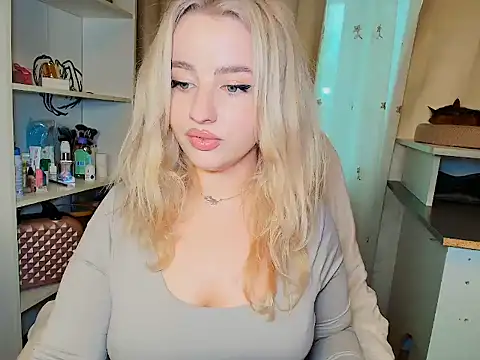 khaleesi sy online show from 05/21/26, 03:52
