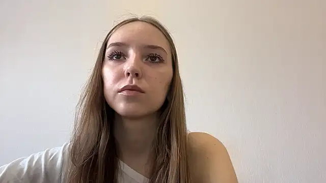 QueenBalensiefen online show from 05/05/26, 04:20