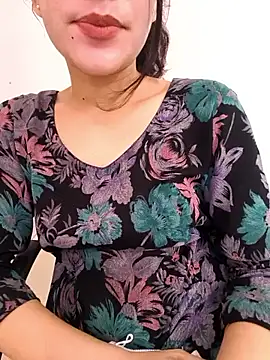 Snapshot of zoya_baby_ chatting on 05/16/26, 06:32 zoya baby online show from 05/16/26, 06:32