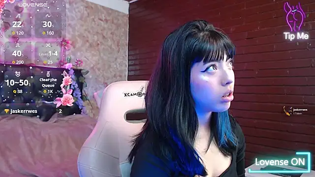 Snapshot of Abril_gap chatting on 05/14/26, 12:01 Abril gap online show from 05/14/26, 12:01
