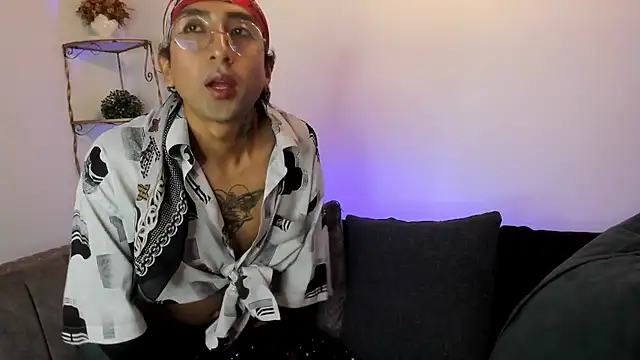 Snapshot of Eclipse_TeenBoy66 chatting on 05/27/26, 08:06 Eclipse TeenBoy66 online show from 05/27/26, 08:06
