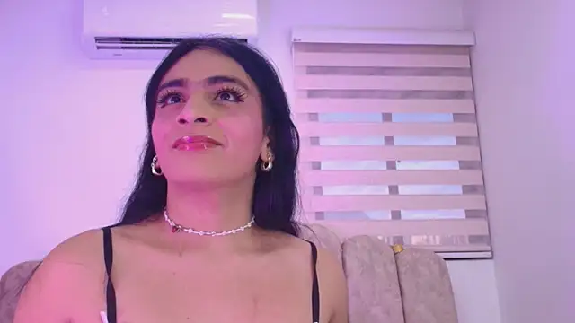 Malaia thompson  online show from 05/22/26, 12:00