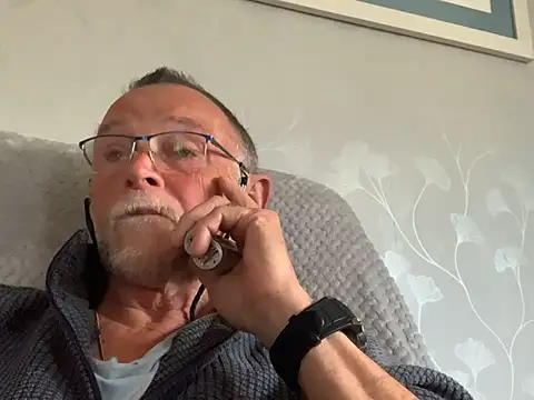 Moonraker64 online show from 05/14/26, 06:58