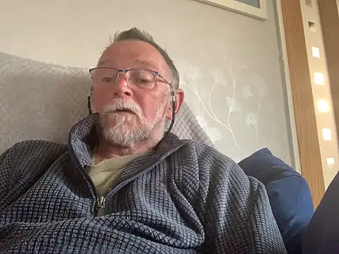 Moonraker64 online show from 06/06/26, 07:29