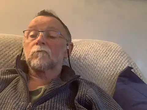 Moonraker64 online show from 06/07/26, 07:39