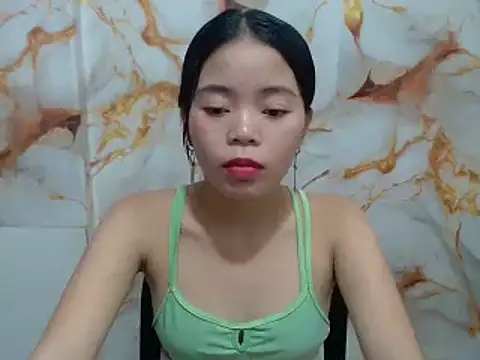 Sweet Sarah69 online show from 05/20/26, 12:44