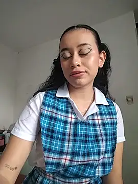 L0lita Emi12 online show from 07/11/26, 07:05