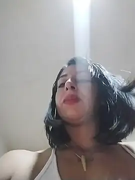 Snapshot of arianna_rouse_ chatting on 07/16/26, 02:28 arianna rouse online show from 07/16/26, 02:28