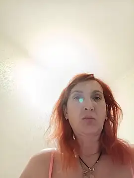 Snapshot of Bel_Nell chatting on 06/14/26, 06:15 Bel Nell online show from 06/14/26, 06:15