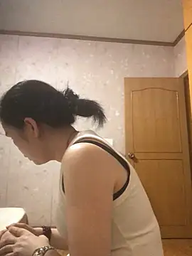 Snapshot of nidejiejie chatting on 06/29/26, 11:32 nidejiejie online show from 06/29/26, 11:32