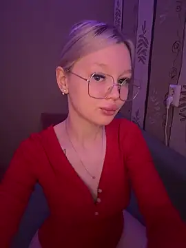 Velvet Doll  online show from 05/11/26, 04:07