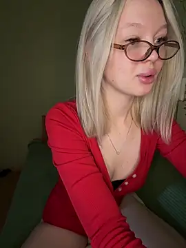 Velvet Doll  online show from 05/16/26, 04:31