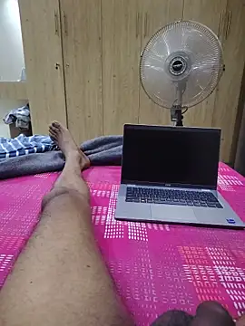 santhoshkannadaboy online show from 05/16/26, 12:07