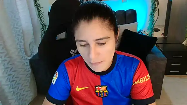 LUCYMILF SEXY online show from 06/18/26, 06:34