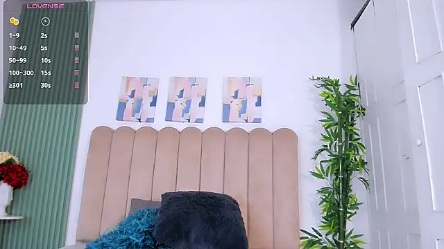 Snapshot of Saida__ chatting on 07/11/26, 01:14 Saida online show from 07/11/26, 01:14