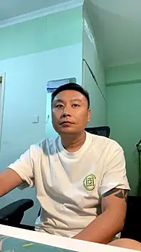 Snapshot of mrcake666 chatting on 07/21/26, 01:57 mrcake666 online show from 07/21/26, 01:57