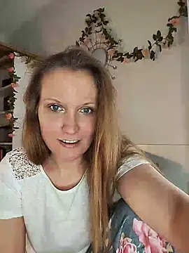 Candy Cougar online show from 05/21/26, 08:54