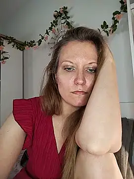 Snapshot of Candy_Cougar chatting on 06/30/26, 06:47 Candy Cougar online show from 06/30/26, 06:47