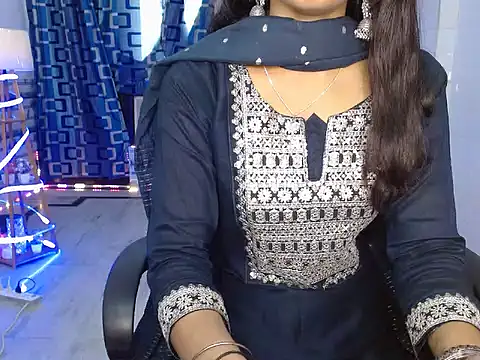 Annu 07 online show from 05/29/26, 05:38