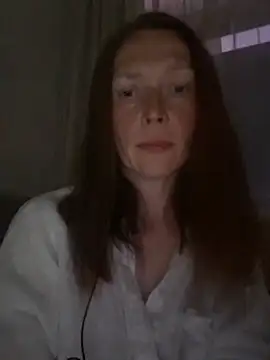MillaSmileX online show from 05/20/26, 05:30