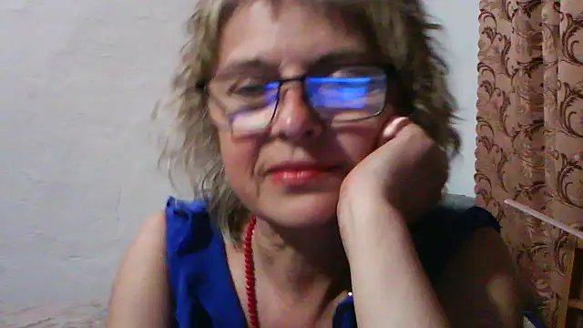 Snapshot of ElizabethGorden chatting on 06/27/26, 07:08 ElizabethGorden online show from 06/27/26, 07:08