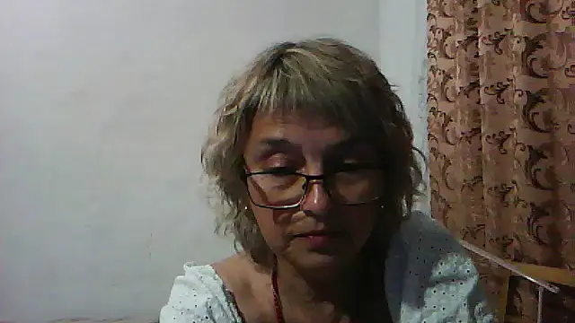 Snapshot of ElizabethGorden chatting on 08/02/26, 05:55 ElizabethGorden online show from 08/02/26, 05:55