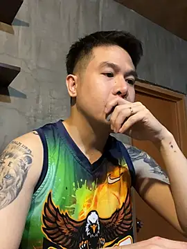 xanderalex13 online show from 05/07/26, 03:39
