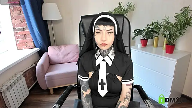 Bloood  Mary online show from 06/05/26, 12:00