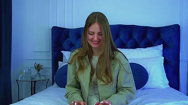 SofiaSarvains online show from 06/02/26, 06:43