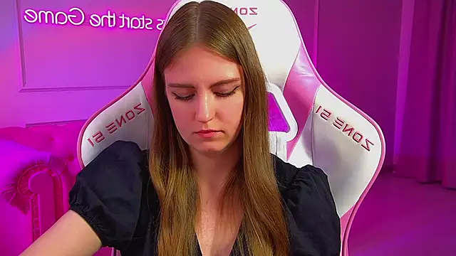 SofiaSarvains online show from 06/11/26, 12:32