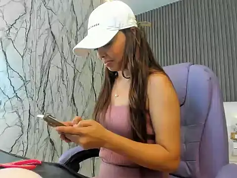 naomis 36 online show from 06/14/26, 02:08
