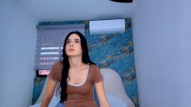 abril torres  online show from 06/20/26, 11:57