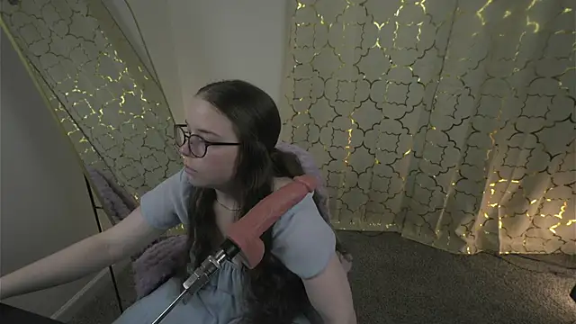 itsmilavoss online show from 06/12/26, 11:57