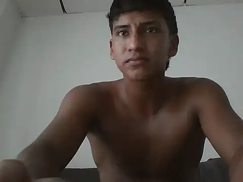 Alexander 06  online show from 07/16/26, 10:05
