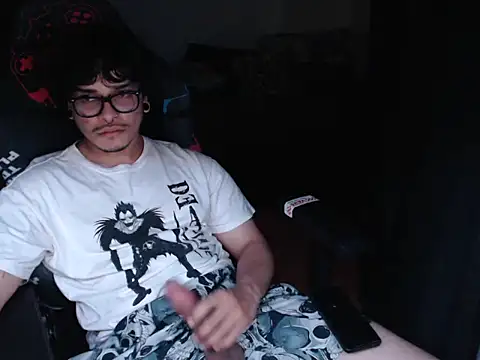 Snapshot of lilgothboy chatting on 05/28/26, 01:03 lilgothboy online show from 05/28/26, 01:03