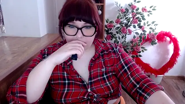 KarolinasHot online show from 05/20/26, 12:39