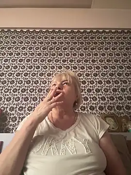 Snapshot of AnastasiaGrey777 chatting on 07/03/26, 03:57 AnastasiaGrey777 online show from 07/03/26, 03:57