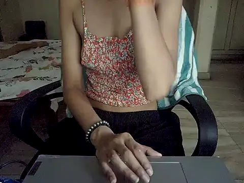 Snapshot of Sexyrossy7 chatting on 05/31/26, 06:09 Sexyrossy7 online show from 05/31/26, 06:09