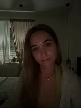 LillyStarr online show from 06/25/26, 02:43