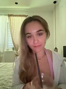 LillyStarr online show from 06/30/26, 11:55