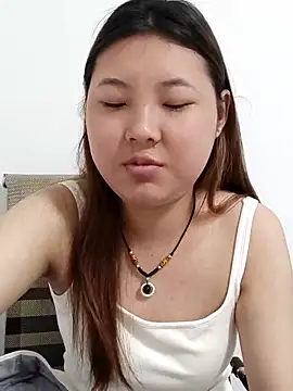Snapshot of ajime919 chatting on 05/08/26, 05:02 ajime919 online show from 05/08/26, 05:02