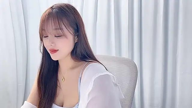 Qingqing19 online show from 06/05/26, 06:52