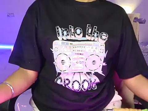 Mehvish  online show from 05/06/26, 02:55